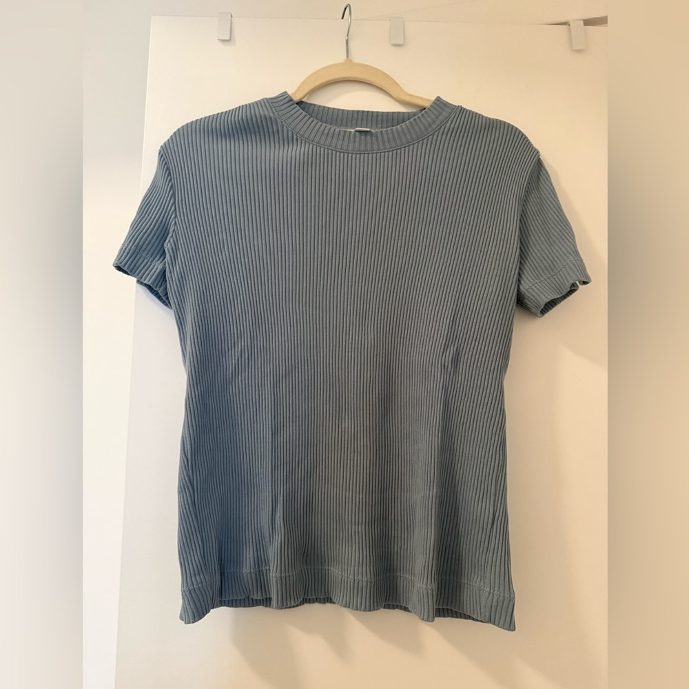 Vince ribbed sweater t-shirt, size small